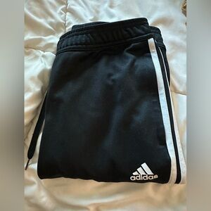 SIZE M ADIDAS JOGGERS